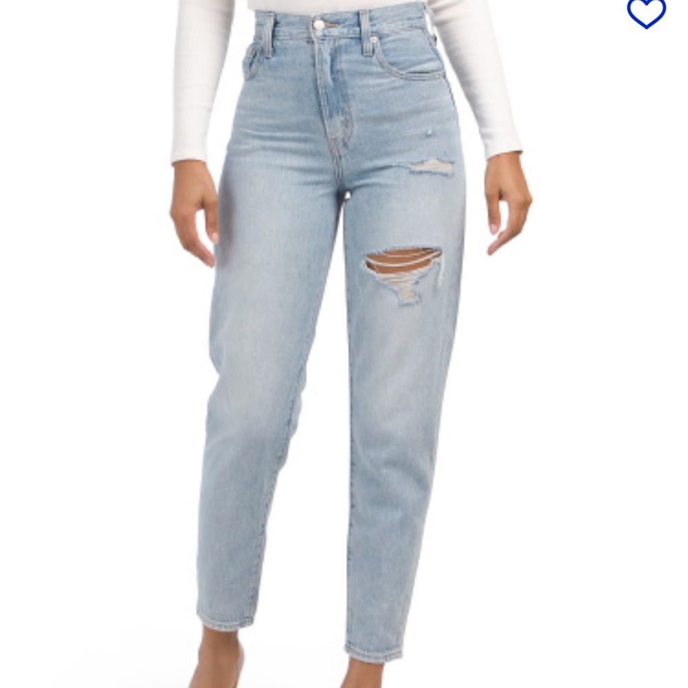 Levi’s premium high rise loose taper jeans size 23 color light indigo